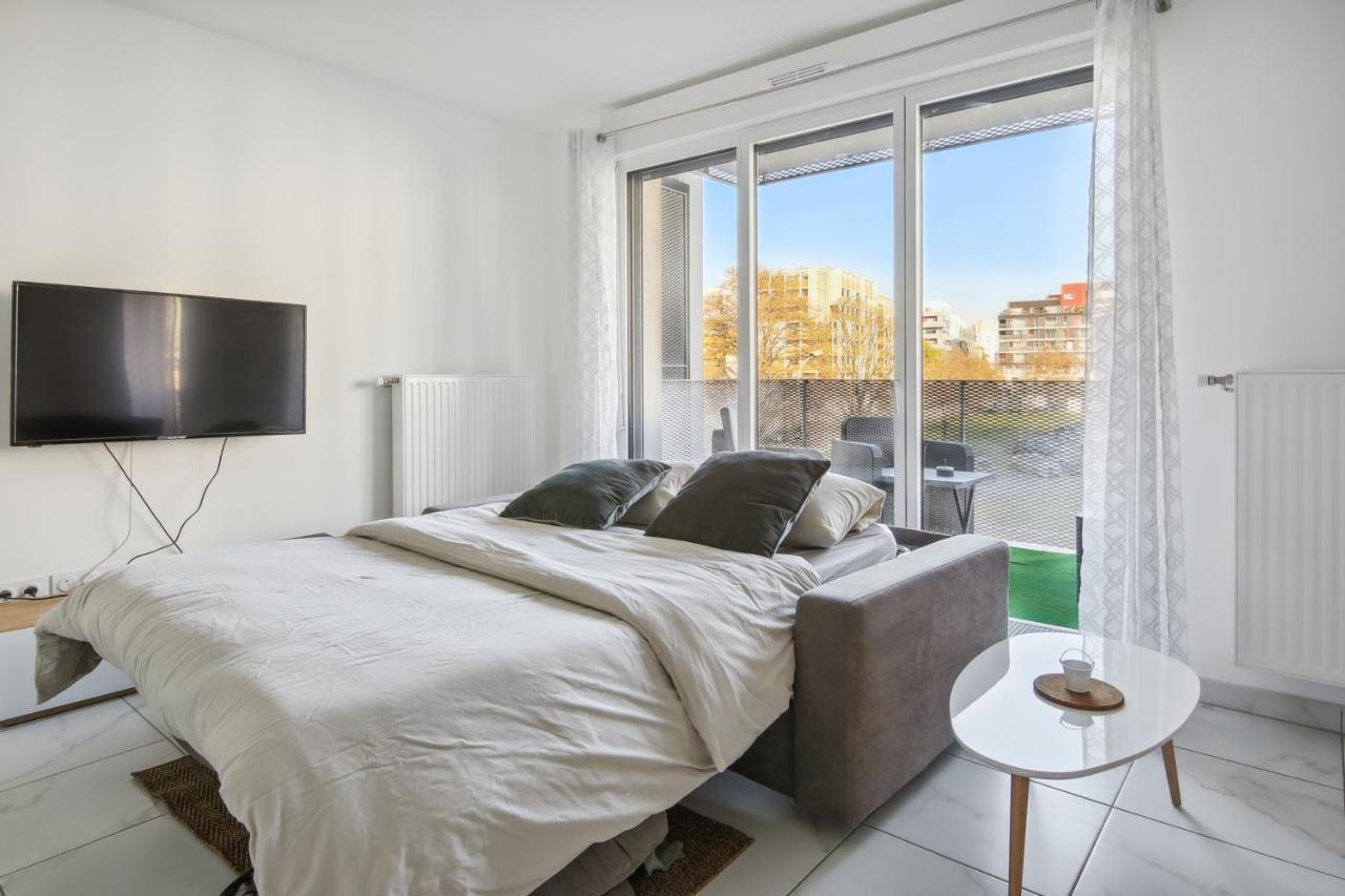 Ferienwohnung Chic Apart With Balcony Near Paris Ivry-sur-Seine Exterior foto
